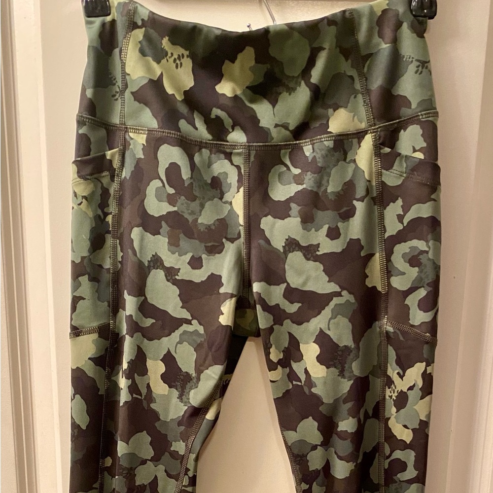 Avia Camouflage Patterned Leggings